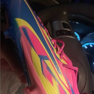 Puma ultra energy FM/MG soccer cleats